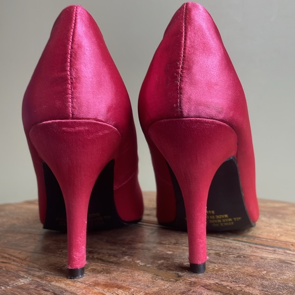 Lunnah Bella Pink Textile and Rhinestone Pointed Toe Shoe High Heel Size 8.5 M - Picture 6 of 10